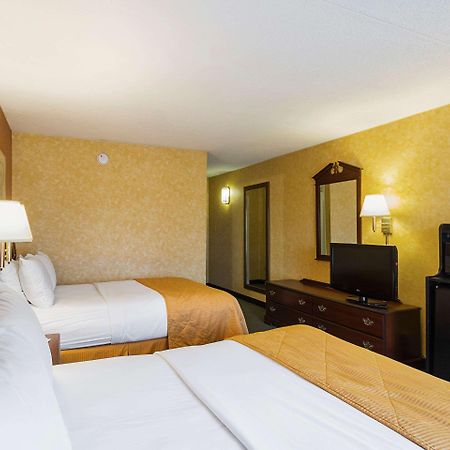 Clarion Inn Fairmont Exteriér fotografie