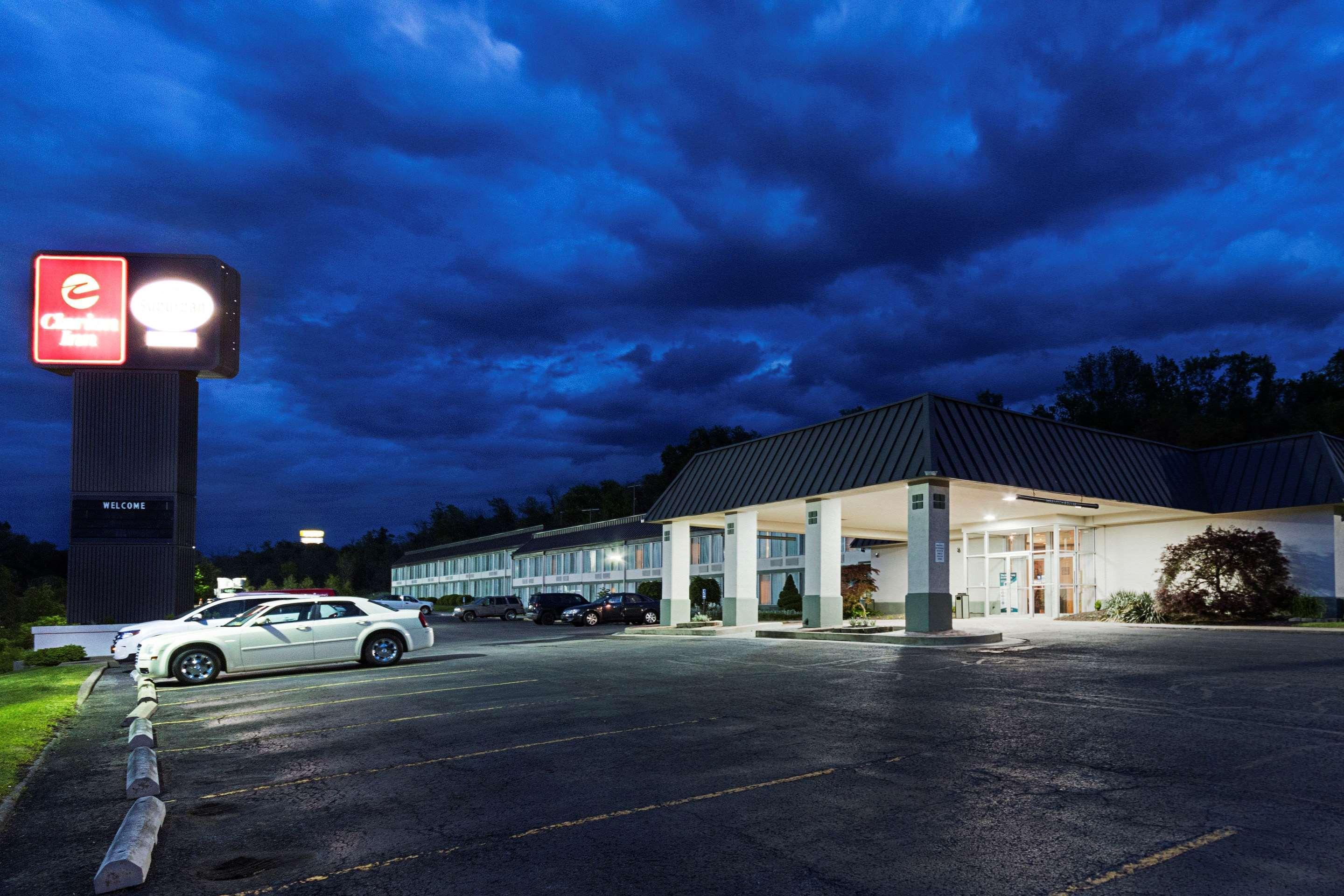 Clarion Inn Fairmont Exteriér fotografie