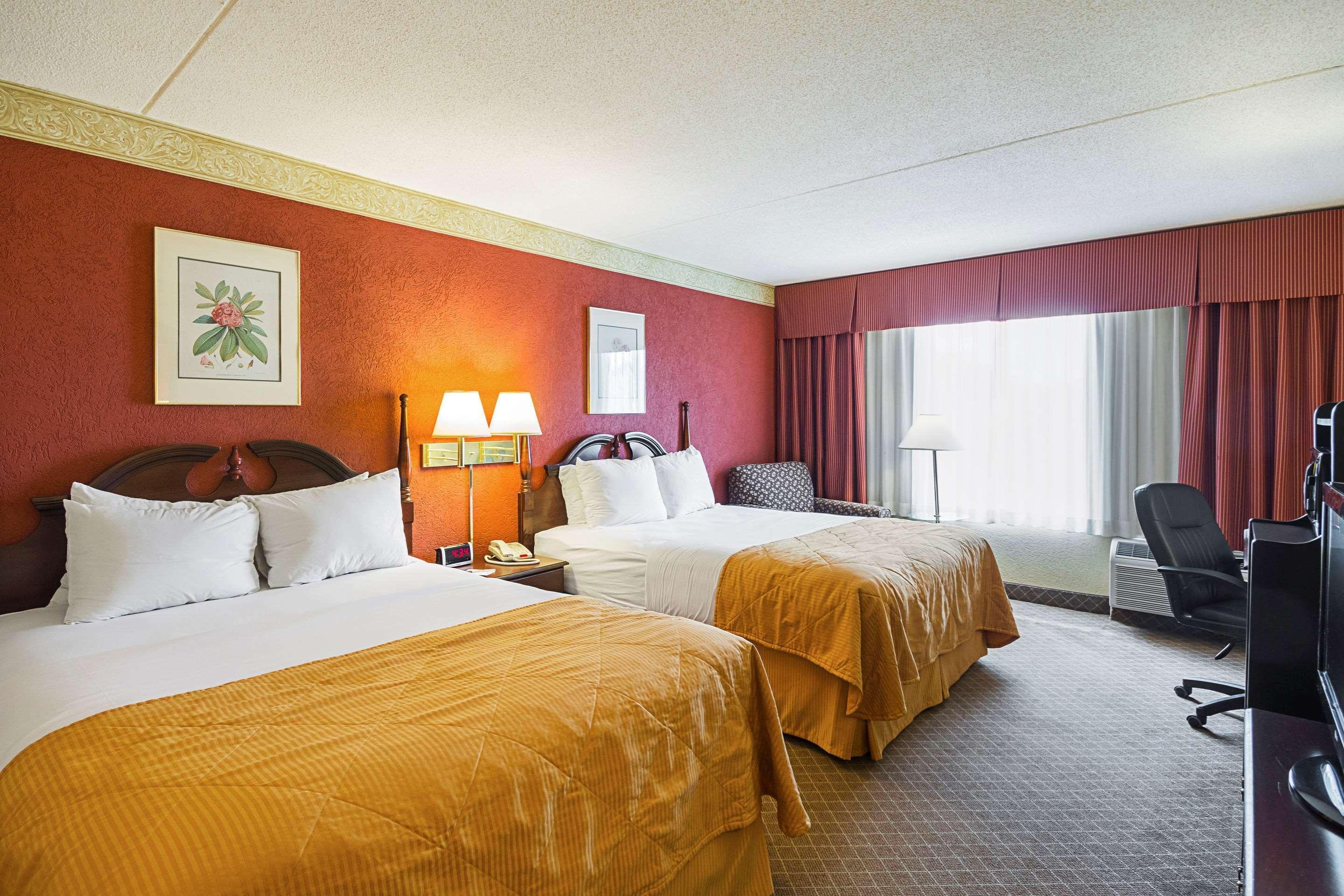 Clarion Inn Fairmont Exteriér fotografie
