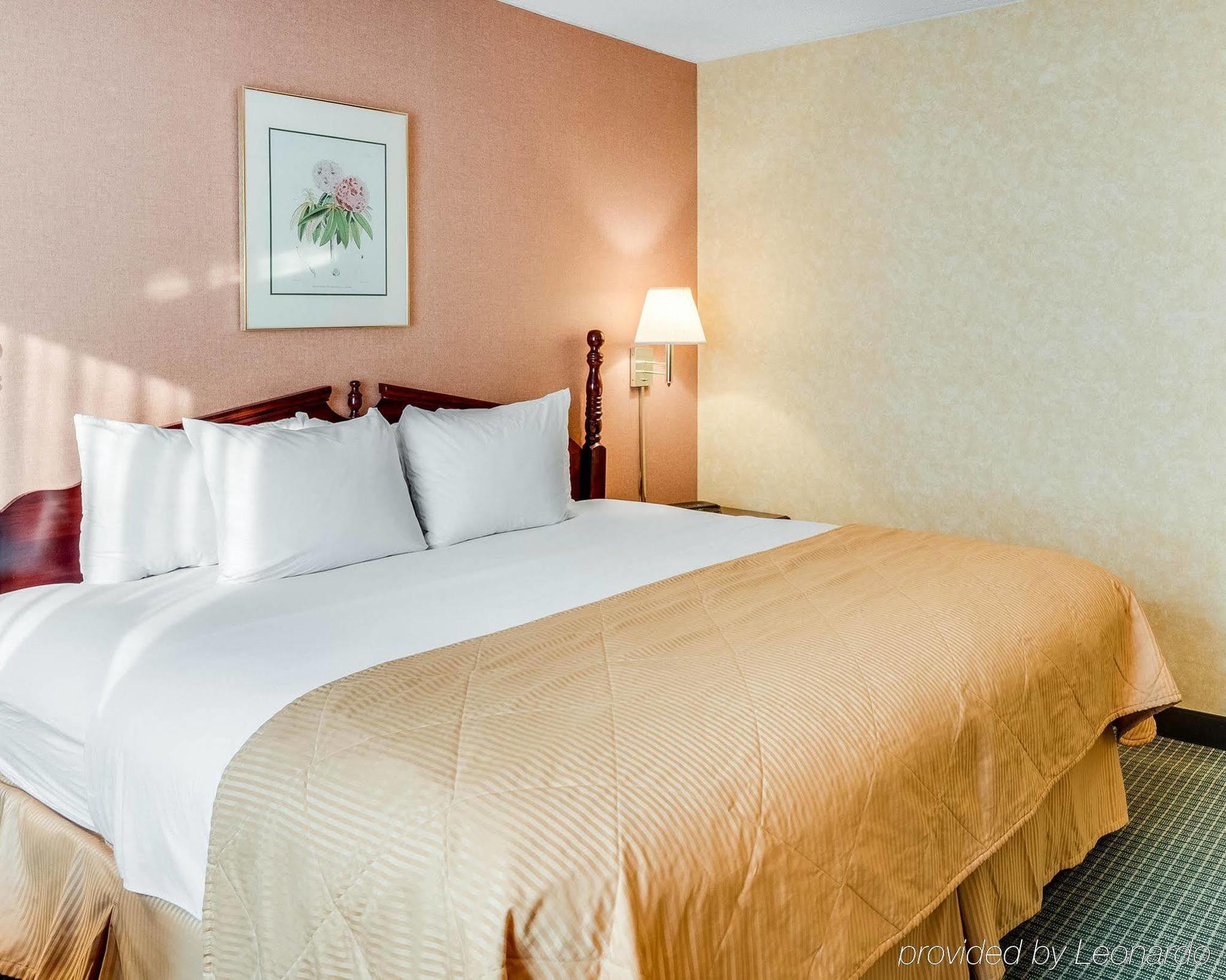 Clarion Inn Fairmont Exteriér fotografie